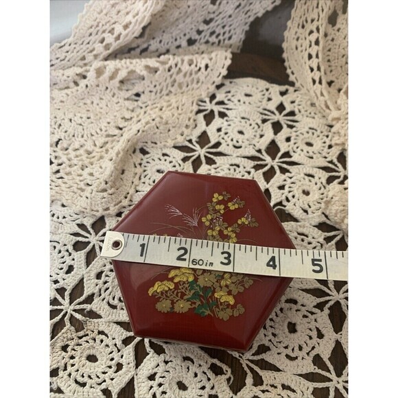 Vintage Hong Kong Red Hexagonal Nesting/Stacking Floral Plastic Trinket Boxes - Picture 7 of 7